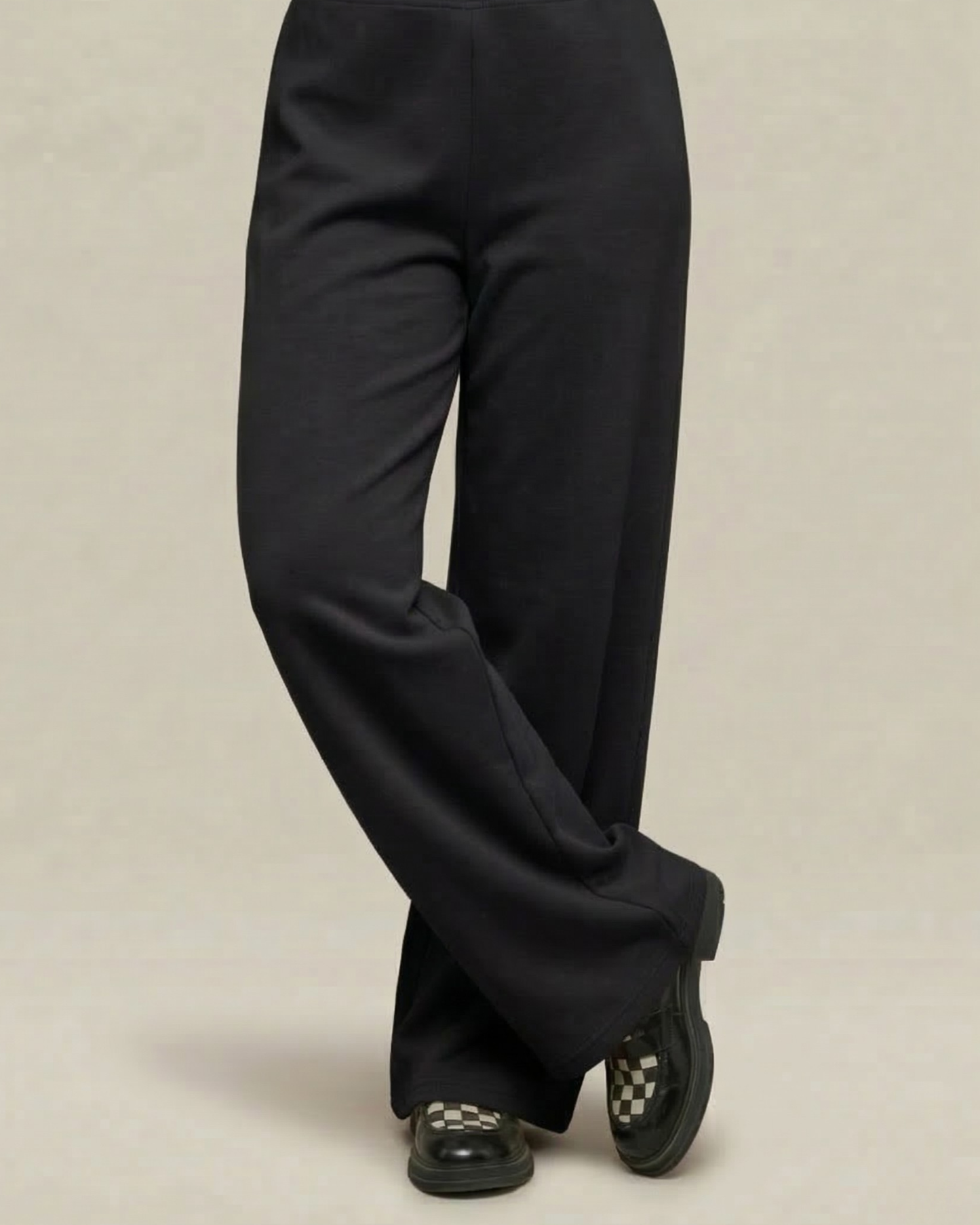 Wide Flow Pant – Black